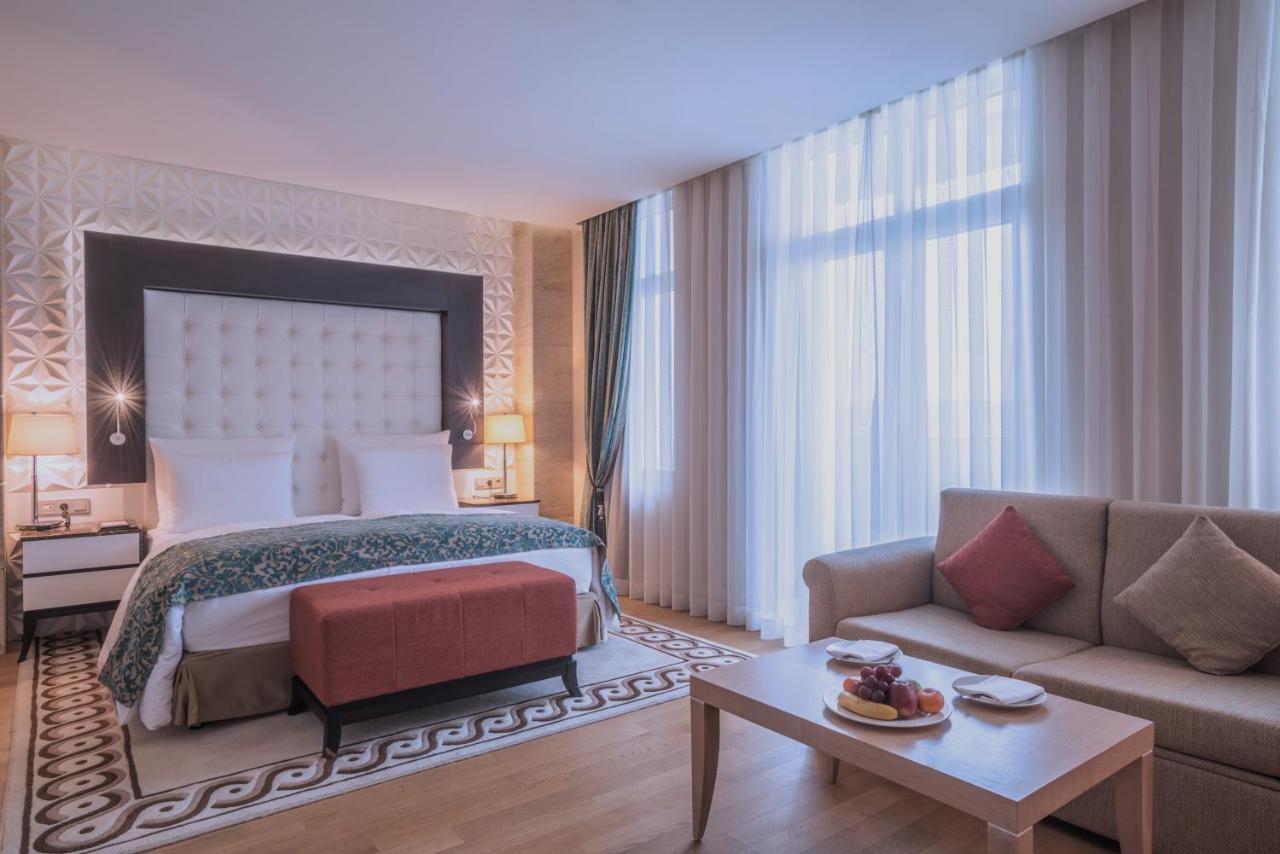 Pullman Baku Hotel Ngoại thất bức ảnh